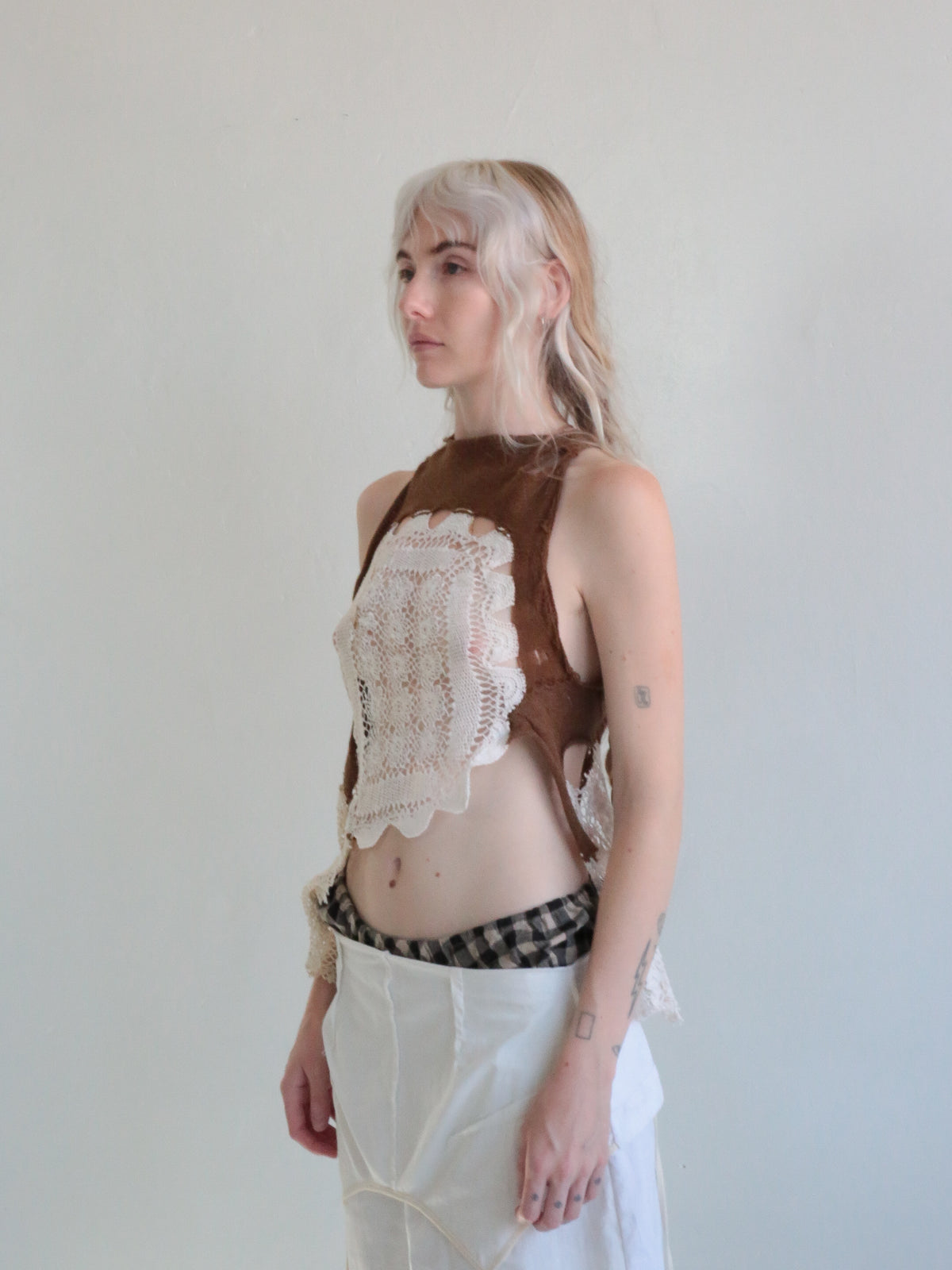 DOILIES SWEATER VEST