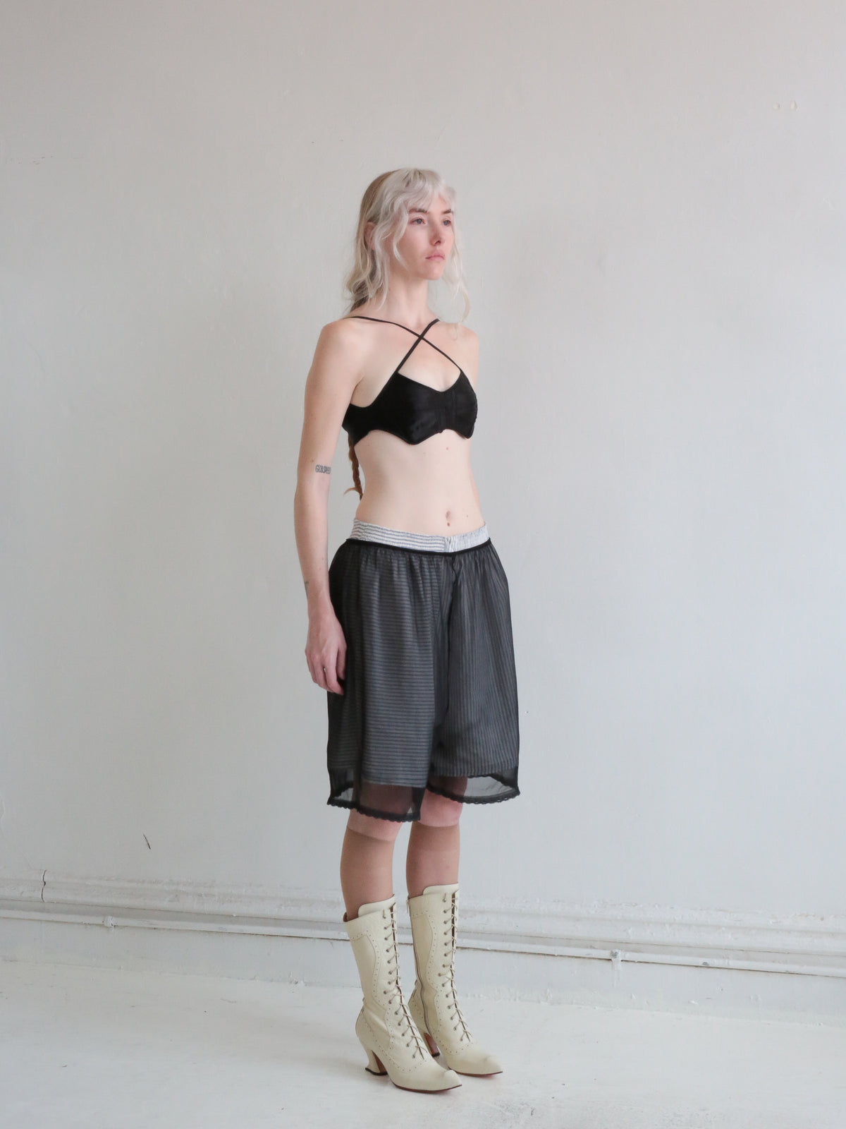SILK SLEEP SHORTS black chiffon