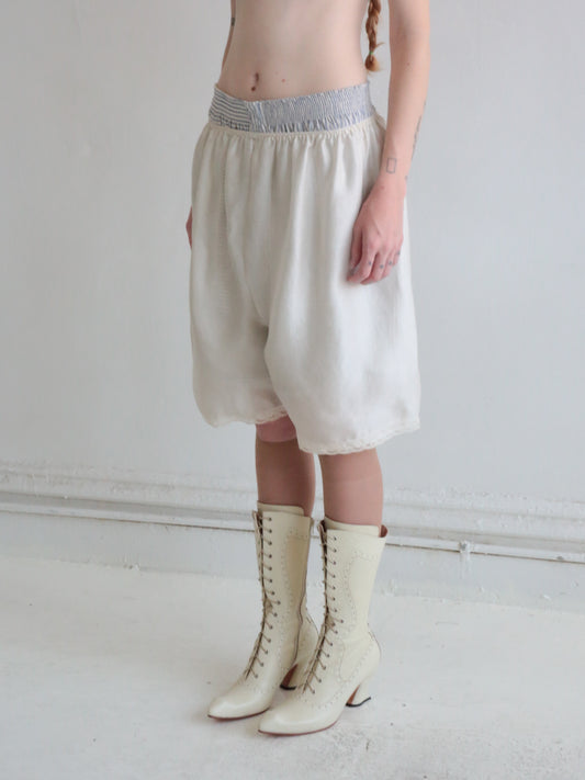SILK SLEEP SHORTS cream silk