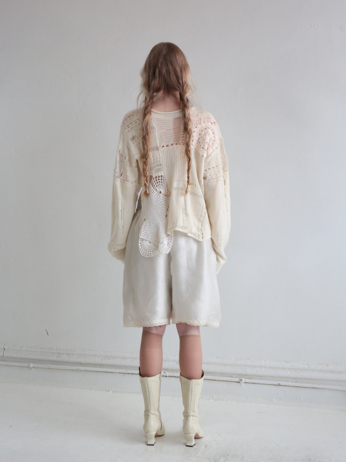 DOILIES SWEATER