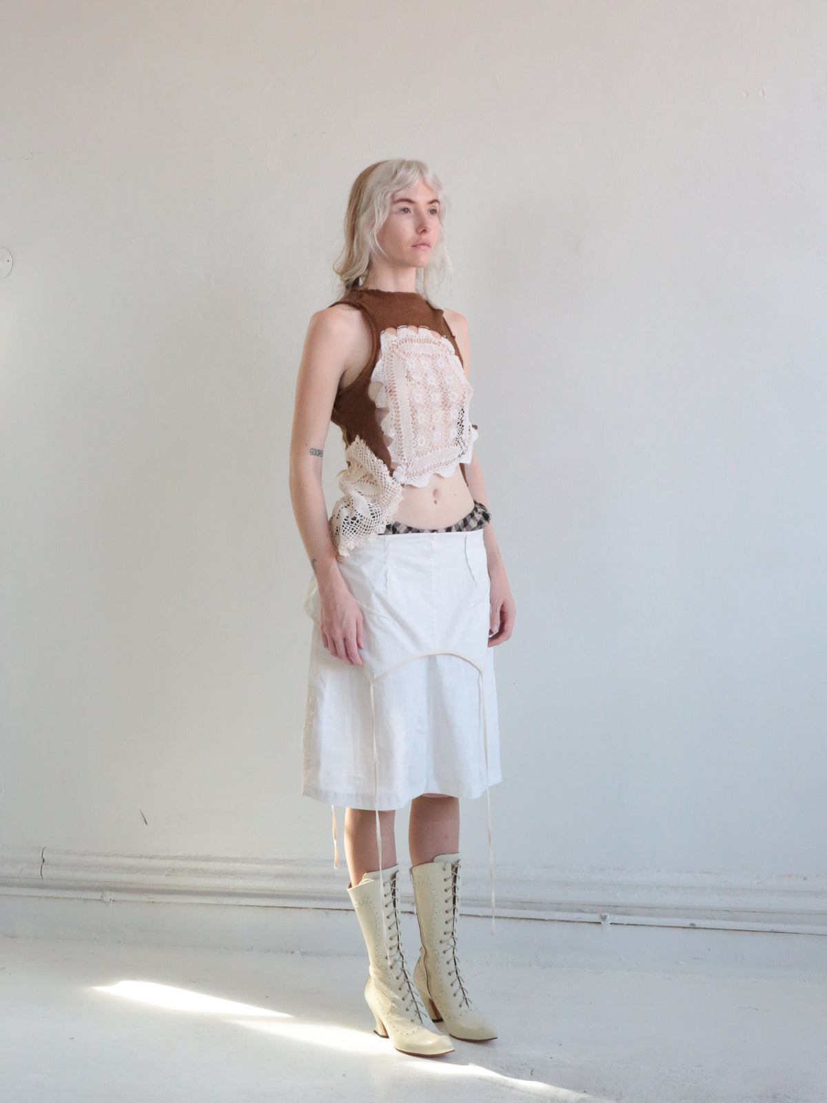 DOILIES SWEATER VEST