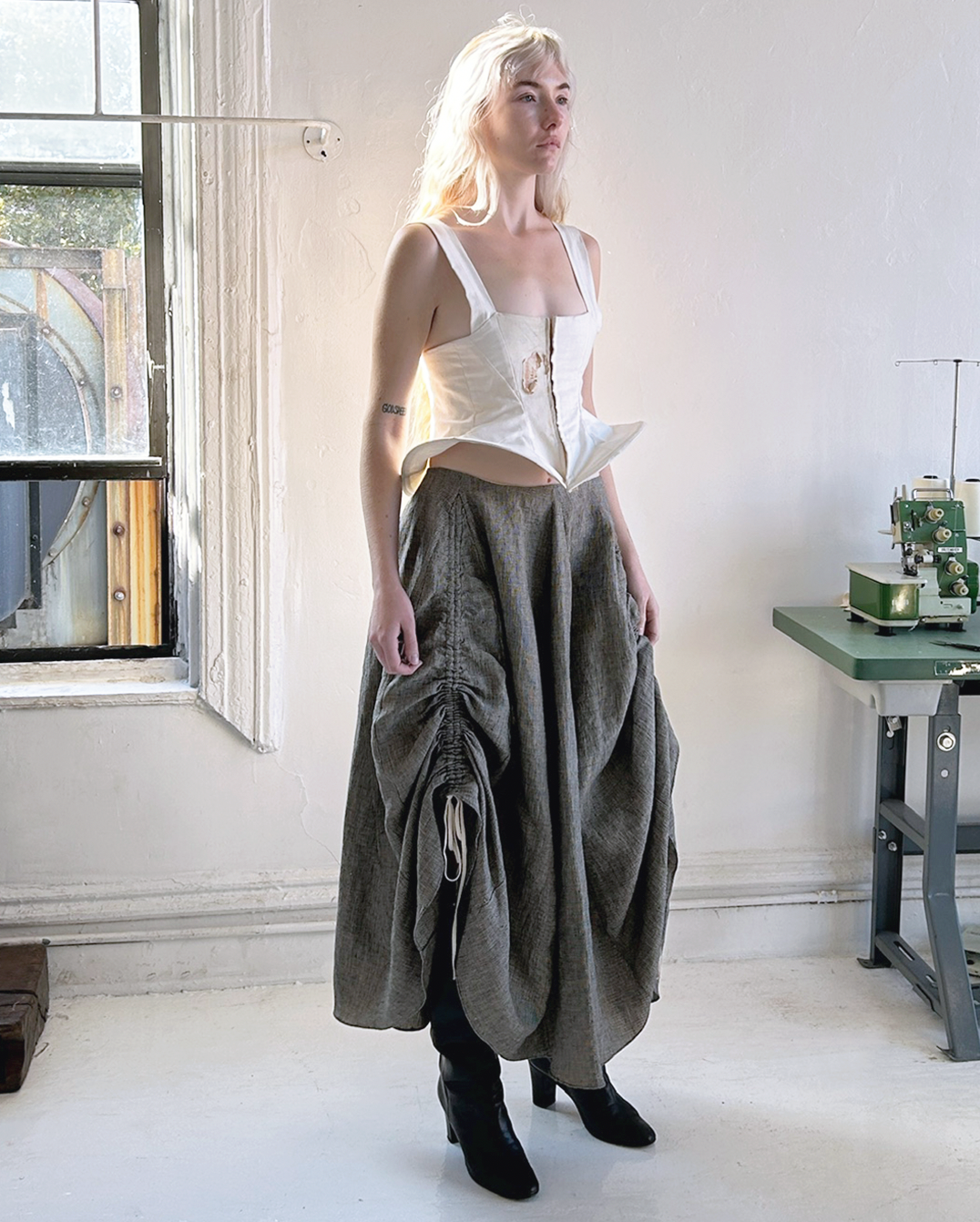 GODET SKIRT / houndstooth linen