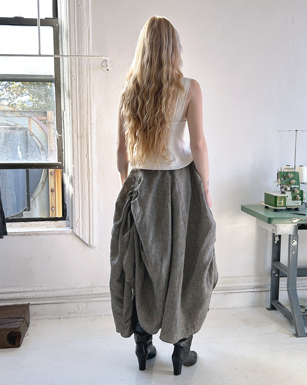 GODET SKIRT / houndstooth linen