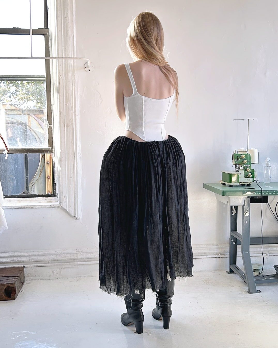 LONG BALLET SKIRT