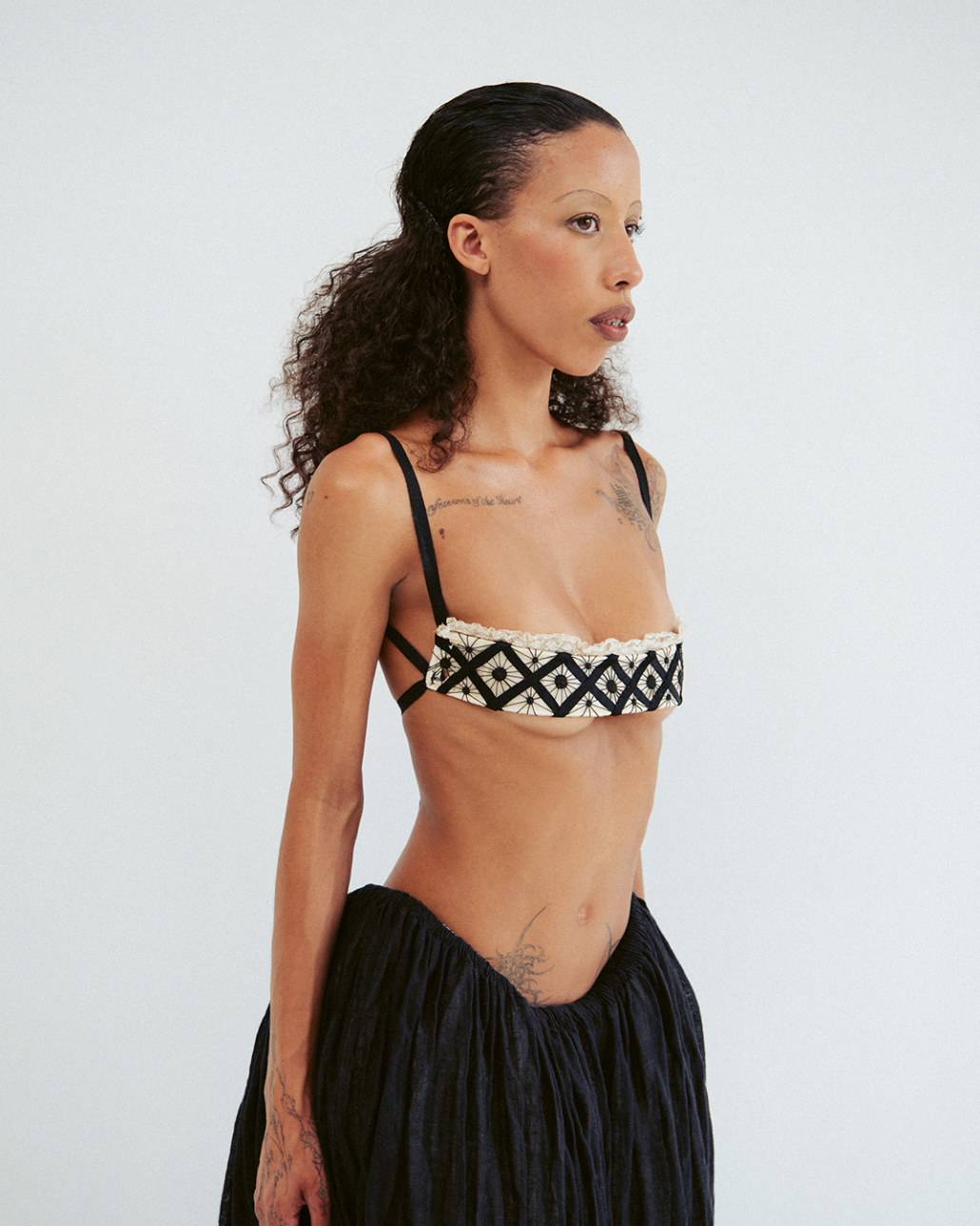 SHELF BRA