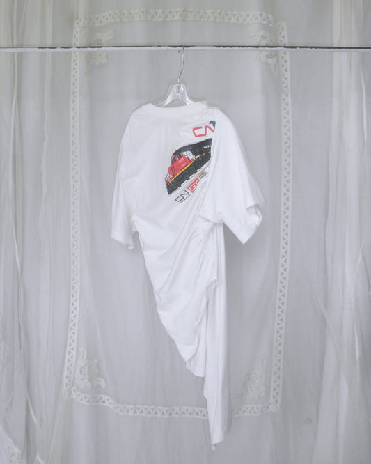 train tee